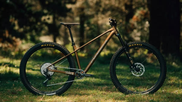  Side view of the Orbea Laufey Hardtail MTB. 