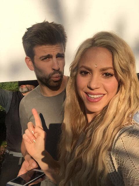 Shakira Xxxx Sex - Shakira y PiquÃ© muestran su apasionado amor en el nuevo video clip 'Me  enamorÃ©'