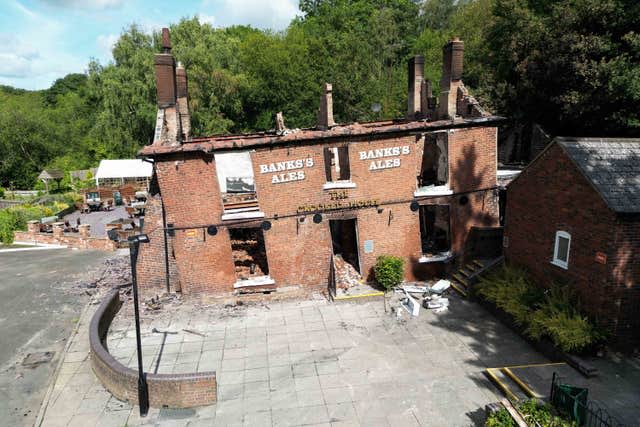 Crooked House pub fire