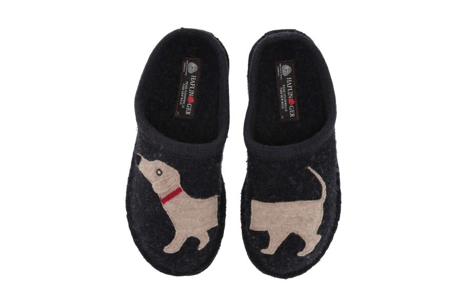 These slippers are sure to leave your feet toasty warm. (Photo: Zappos)