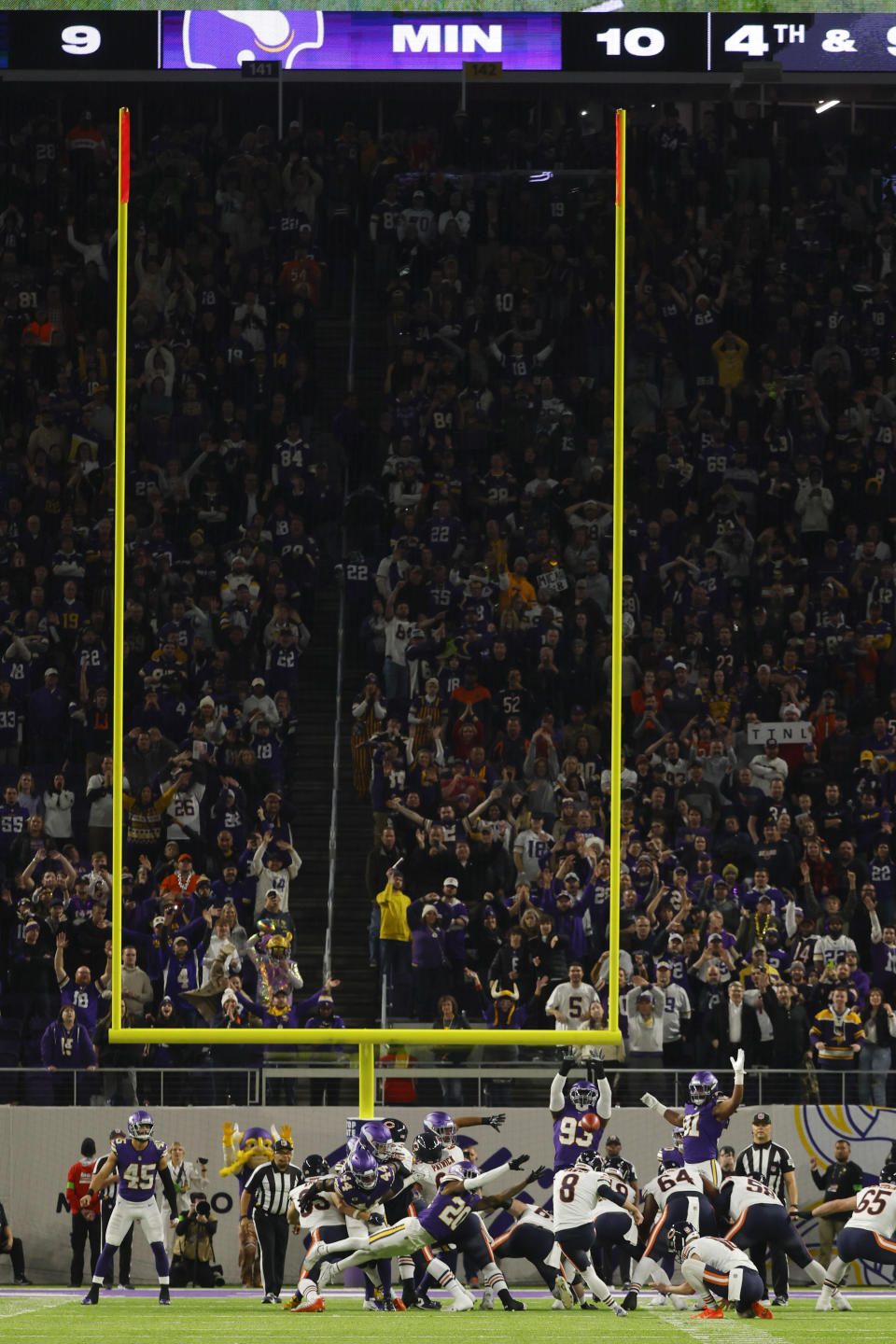 Chicago Bears place-kicker Cairo Santos (8) kicks a 30-yard field goal during the second half of an NFL football game against the Minnesota Vikings, Monday, Nov. 27, 2023, in Minneapolis. The Bears won 12-10. (AP Photo/Bruce Kluckhohn)