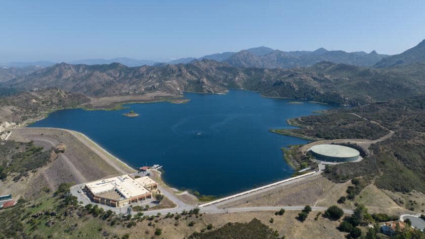 Westlake Village, CA - September 13: The Las Virgenes reservoir on Wednesday, Sept. 13, 2023 in Westlake Village, CA. (Brian van der Brug / Los Angeles Times)