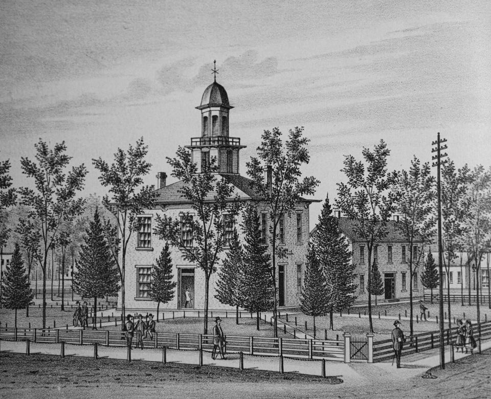 The Second Delaware County courthouse, center of Muncie's Fourth of July celebration in 1884.