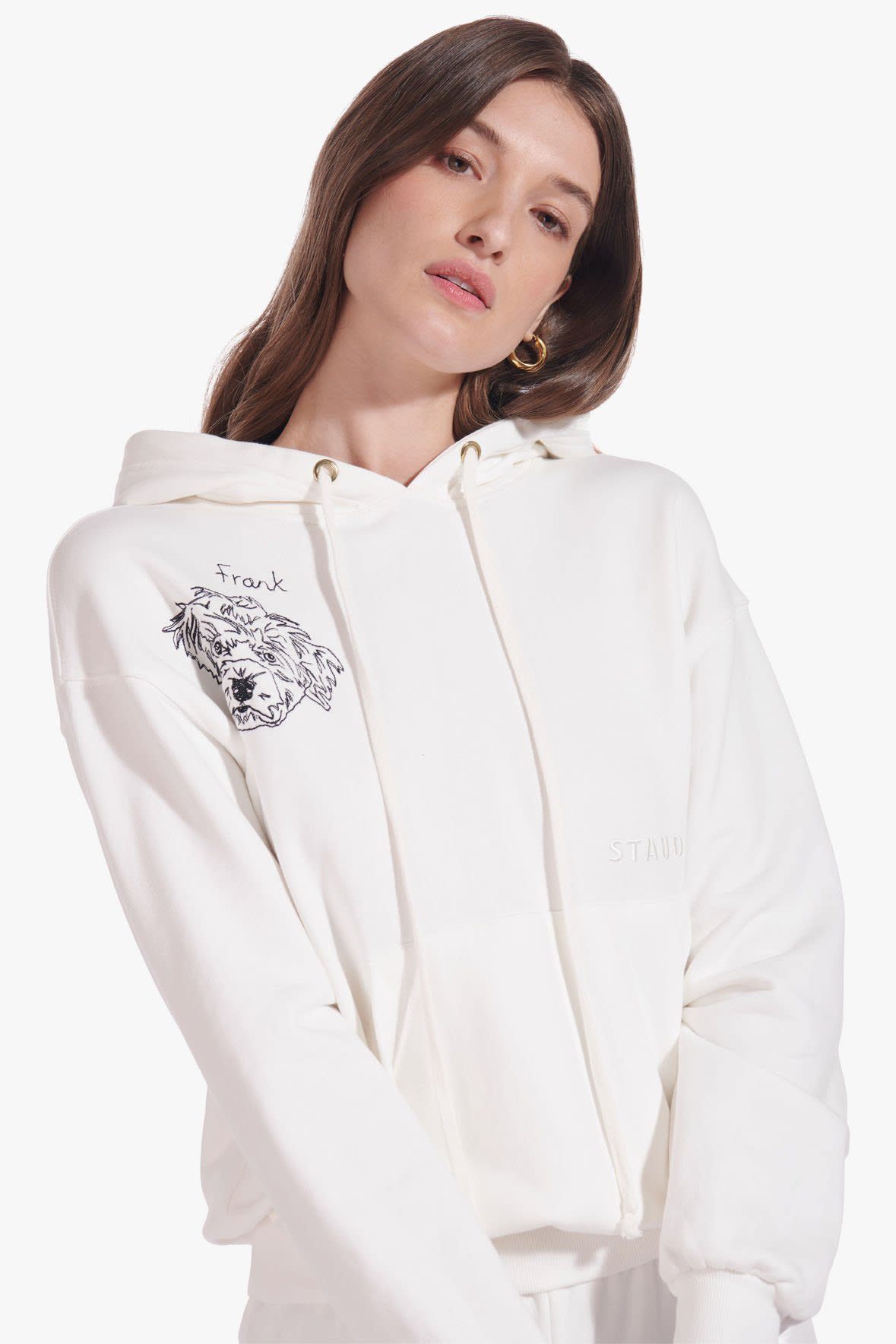 <p><a href="https://go.redirectingat.com?id=74968X1596630&url=https%3A%2F%2Fstaud.clothing%2Fcollections%2Fcustom-pet-portrait-collection%2Fproducts%2Fcustom-hooded-pet-sweatshirt-white%3Fvariant%3D32617602351185&sref=https%3A%2F%2Fwww.harpersbazaar.com%2Ffashion%2Ftrends%2Fg38145217%2Fbest-pet-gifts%2F" rel="nofollow noopener" target="_blank" data-ylk="slk:Shop Now;elm:context_link;itc:0;sec:content-canvas" class="link rapid-noclick-resp">Shop Now</a></p><p>Custom Hooded Pet Sweatshirt</p><p>staud.clothing</p><p>$250.00</p><span class="copyright">Staud</span>