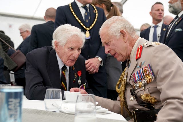 The King speaking to a D-Day veteran