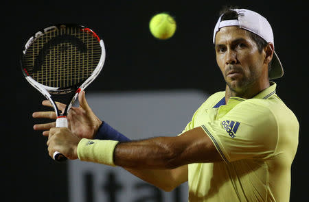 Tennis - ATP 500 - Rio Open - Semifinal - Rio de Janeiro, Brazil - February 24, 2018. Fernando Verdasco of Spain in action against Fabio Fognini of Italy. REUTERS/Sergio Moraes