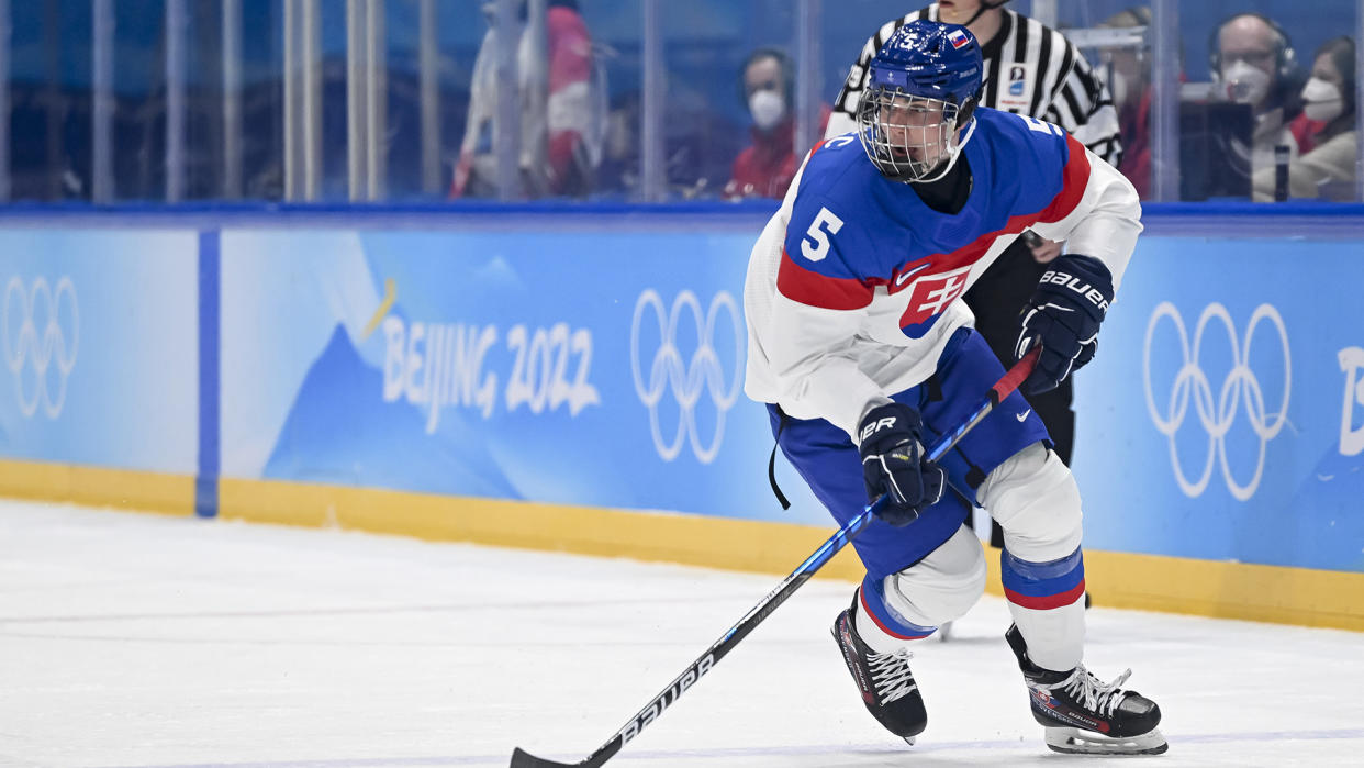 Slovakian defenseman Simon Nemec would be a great fit for the Seattle Kraken with the fourth overall pick at the NHL draft. (Photo by Mario Hommes/DeFodi Images via Getty Images)