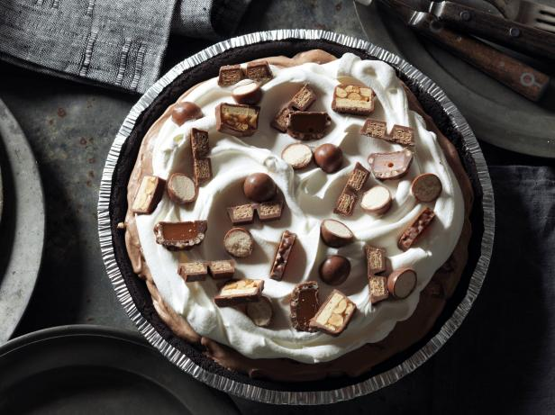 Chocolate Candy Pie