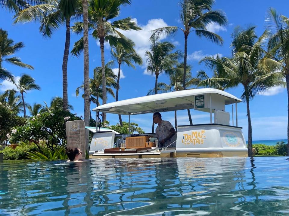 The swim-up bar (Dave Maclean)