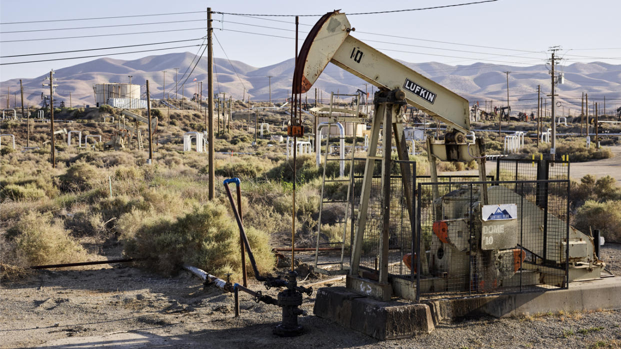 Oil pump jacks near Derby Acres, Calif.