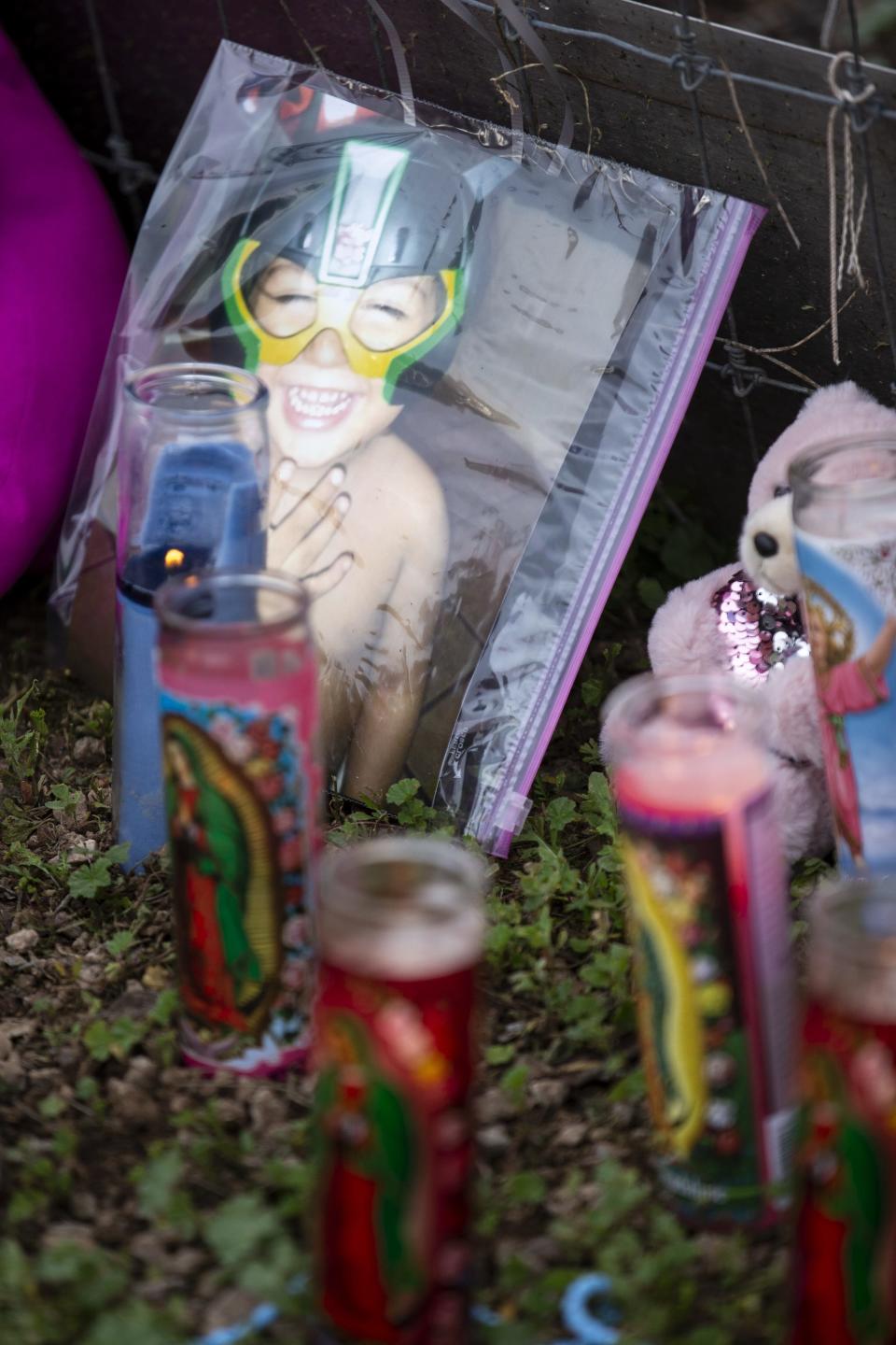 A memorial for three children allegedly killed by their mother, Rachel Henry, is pictured on Wednesday, Jan. 22, 2020 in Phoenix.