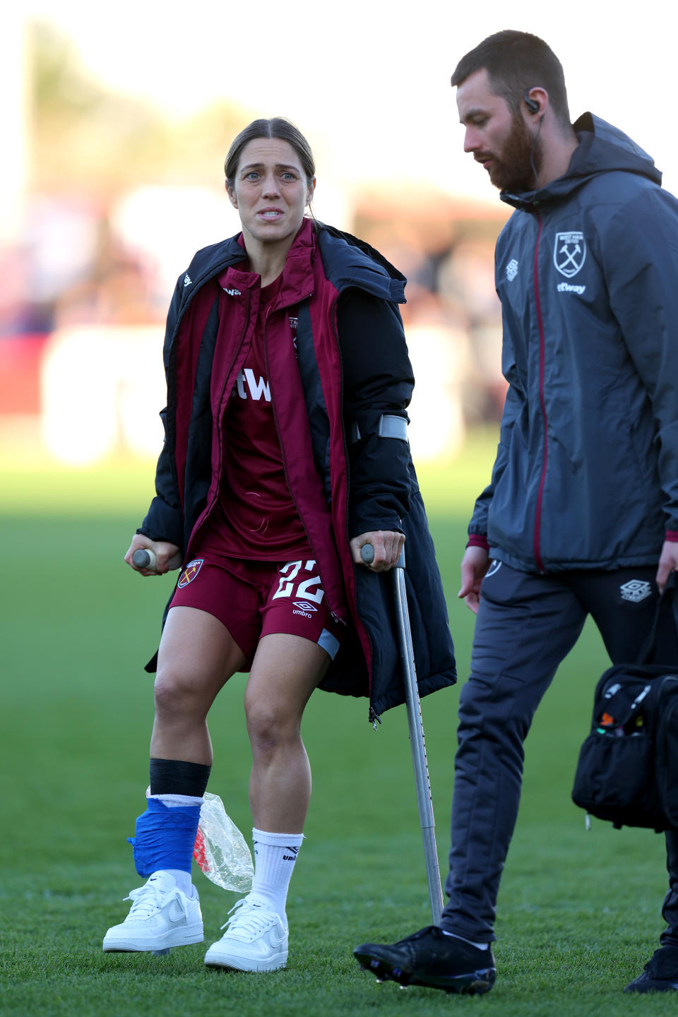 DAGENHAM, ENGLAND - MARCH 24: Katrina Gorry of West Ham United leaves the field at half-time on crutches during the Barclays Women's Super League match between West Ham United and Chelsea FC at Chigwell Construction Stadium on March 24, 2024 in Dagenham, England. (Photo by Andrew Redington/Getty Images)