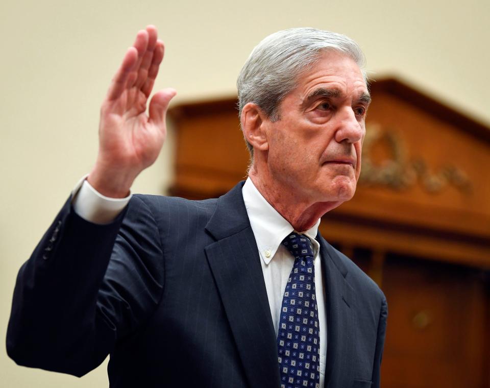 Former special counsel Robert Mueller is sworn in before testifying before a House Judiciary Committee hearing on  Russian interference during the 2016 presidential election, on Capitol Hill in Washington, July 24, 2019.