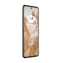 <p>Alleged leaked product images of Motorola’s 2024 foldable phone.</p> 