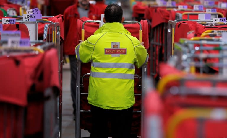 UK says Royal Mail delivery obligation 'unsustainable'