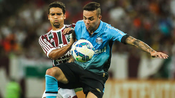 Fluminense v Gremio - Brasileirao Series A 2015