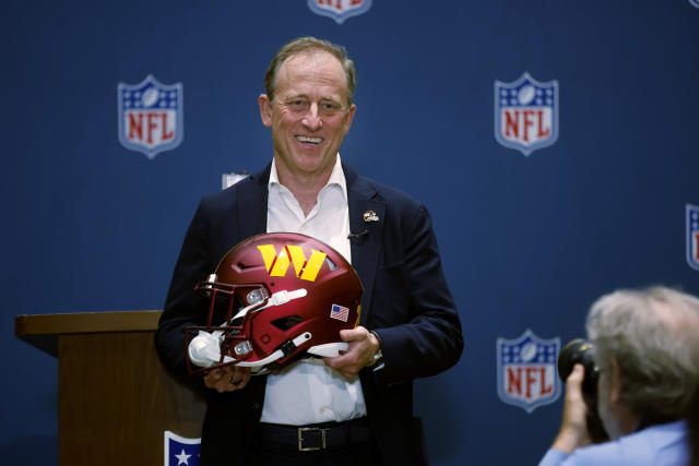 The Commanders: Washington's NFL Team Announces New Name - WSJ