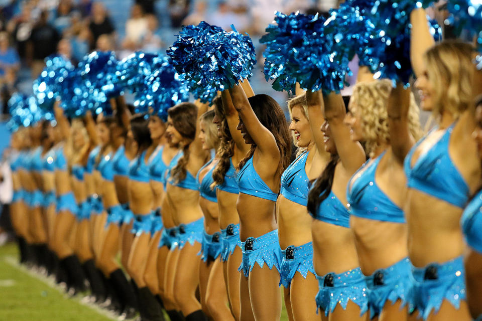 Image: Carolina Panthers Top Cat Cheerleaders (John Byrum / Icon Sportswire via Getty Images file)