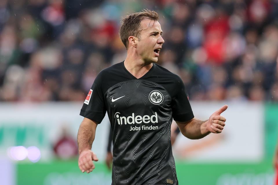 AUGSBURG, GERMANY - NOVEMBER 05: Mario Goetze of Eintracht Frankfurt gestures during the Bundesliga match between FC Augsburg and Eintracht Frankfurt at WWK-Arena on November 5, 2022 in Augsburg, Germany. (Photo by Roland Krivec/DeFodi Images via Getty Images)