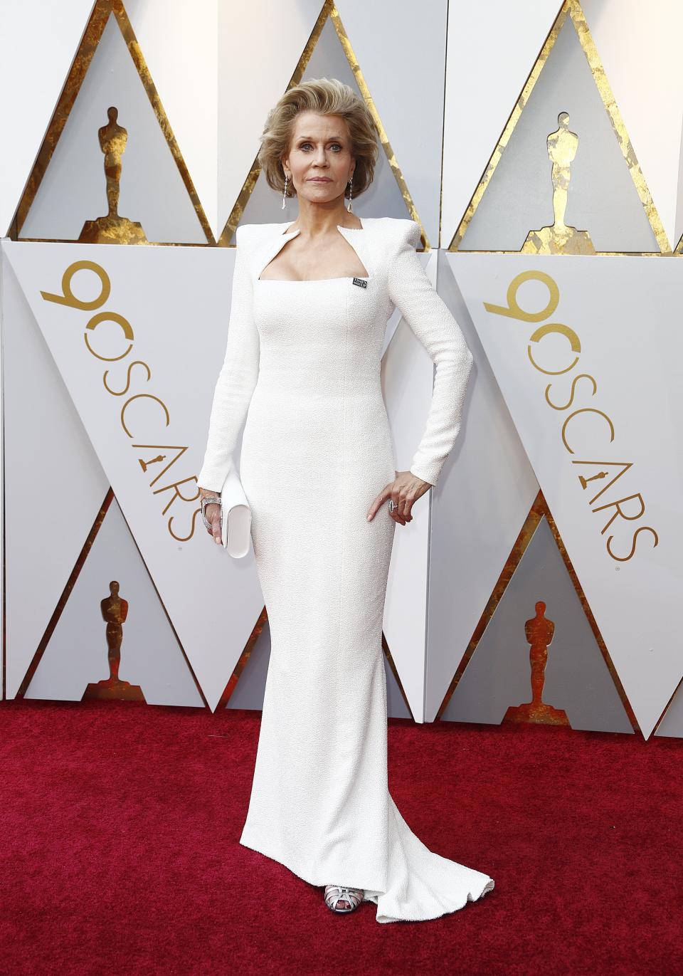 MCX123. Hollywood (United States), 04/03/2018.- Jane Fonda arrives for the 90th annual Academy Awards ceremony at the Dolby Theatre in Hollywood, California, USA, 04 March 2018. The Oscars are presented for outstanding individual or collective efforts in 24 categories in filmmaking. (Estados Unidos) EFE/EPA/MIKE NELSON