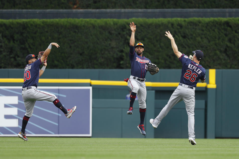 雙城隊外野手Eddie Rosario（圖左起）、Byron Buxton與Max Kepler。 (AP Photo/Paul Sancya)