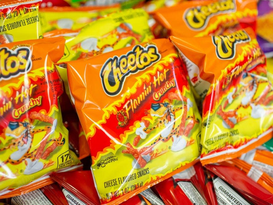 flamin hot cheetos