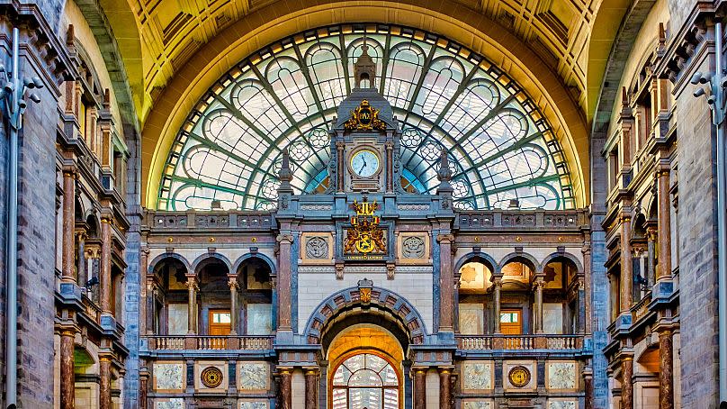 La gare d'Anvers-Central à Anvers, Belgique