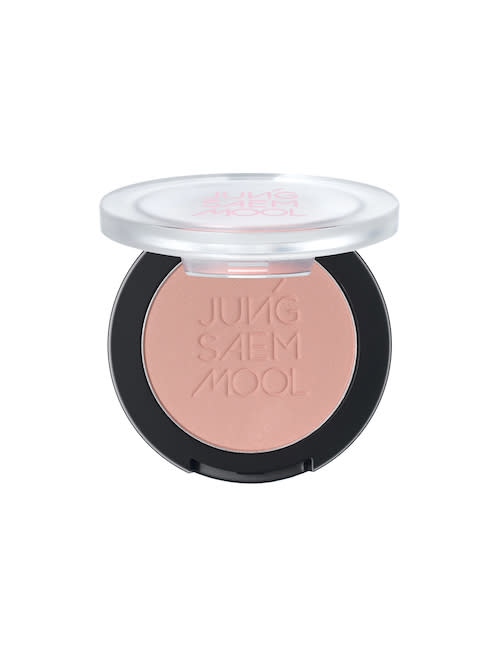 JUNGSAEMMOOL Essential Cheek Blush in Indi Pink, $30. (PHOTO: JUNGSAEMMOOL)