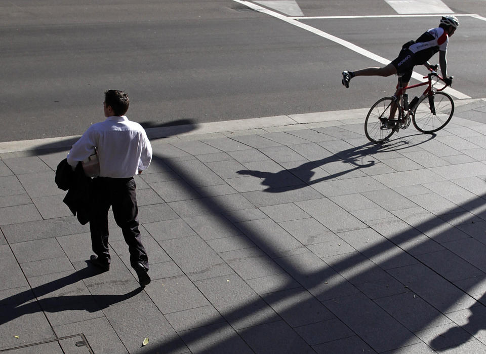 Victoria Walks is urging state and territory governments to reconsider laws allowing teens and adults to cycle on footpaths. Source: Reuters