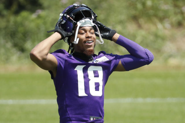 Bills' Stefon Diggs Sends Vikings' Justin Jefferson Message