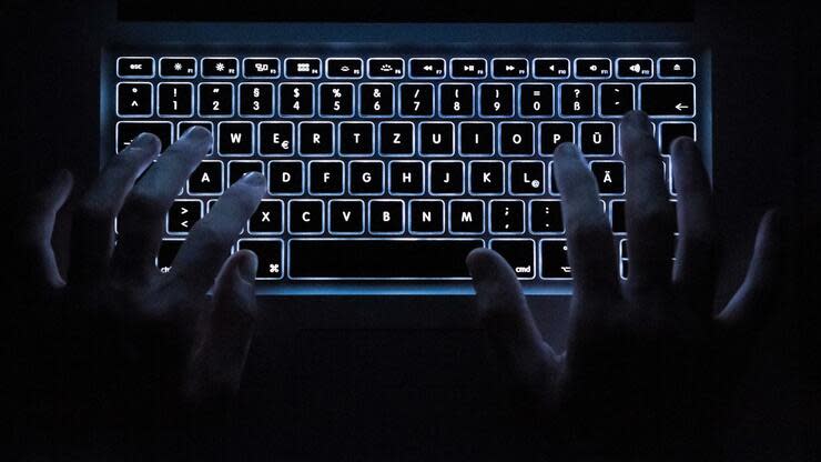 Die Europäische Union könnte Vermögenswerte der Hacker einfrieren. Foto: dpa