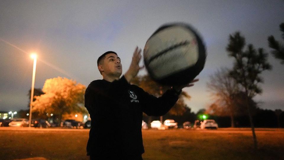 Army Staff Sgt. Daniel Murillo conducts physical training at Ft. Bragg on Wednesday, Jan. 18, 2023, in Fayetteville, N.C. (Chris Carlson/AP)