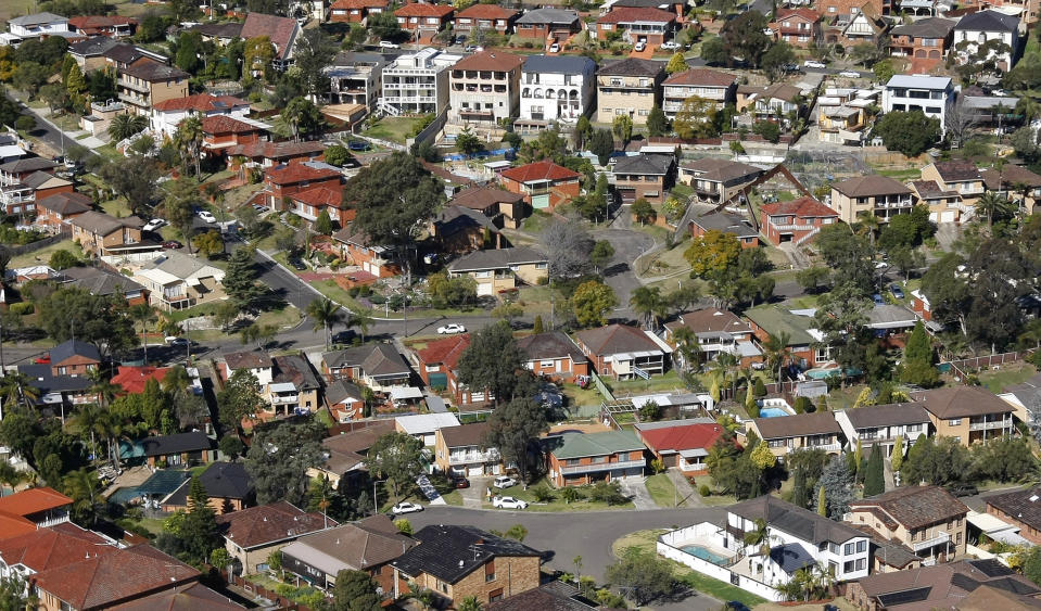 How to get onto the Aussie property ladder. Source: REUTERS