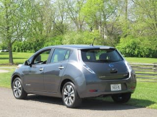 2013 Nissan Leaf, Nashville area test drive, April 2013