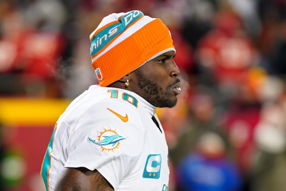 Miami Dolphins wide receiver Tyreek Hill (10) takes the field prior to a 2024 AFC wild card game January 13, 2024, against the Kansas City Chiefs at GEHA Field at Arrowhead Stadium in Kansas City, Missouri.