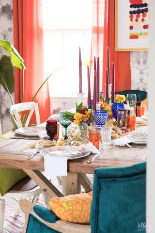 <p><a href="https://casawatkinsliving.com/simple-thanksgiving-tablescape-boho-style/" data-component="link" data-source="inlineLink" data-type="externalLink" data-ordinal="1">Casa Watkins Living</a></p>