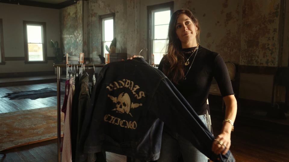 Erin Benach, the costume designer for THE BIKERIDERS, directed by Jeff Nichols and released by Focus Features. Credit: Courtesy of Focus Features © 2024 All Rights Reserved.