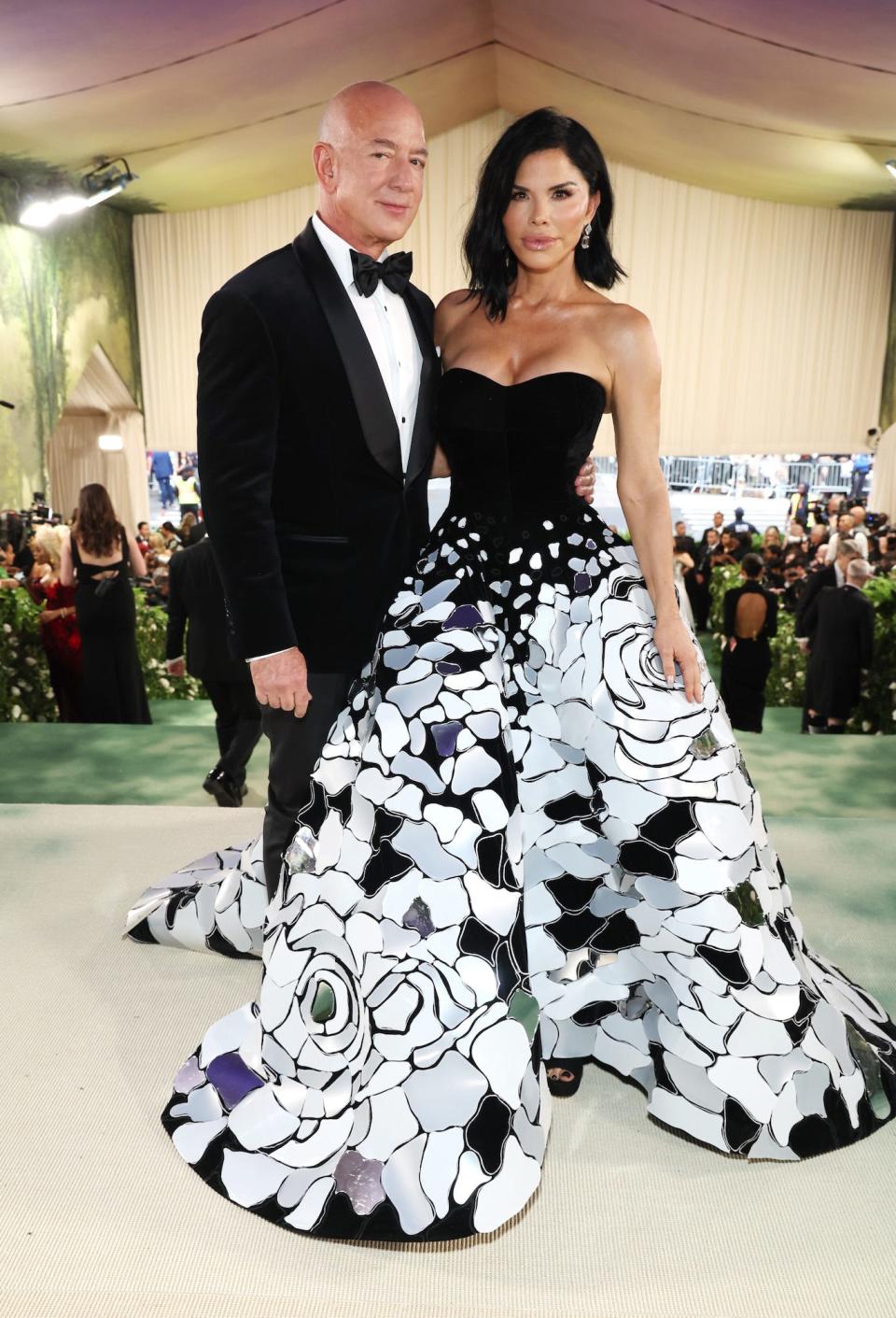 Jeff Bezos and Lauren Sanchez attend the 2024 Met Gala.