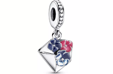 Pandora Pansy Flower Envelope Dangle Charm. PHOTO: Lazada