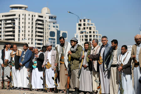 Armed Houthi followers attend a gathering to show support for their movement in Sanaa, Yemen December 19, 2018. REUTERS/Khaled Abdullah