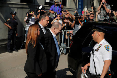 Film producer Harvey Weinstein leaves the 1st Precinct in Manhattan in New York, U.S., May 25, 2018. REUTERS/Lucas Jackson