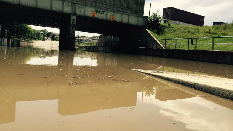 Flash floods reported with up to 100 mm of rain predicted for Sask.