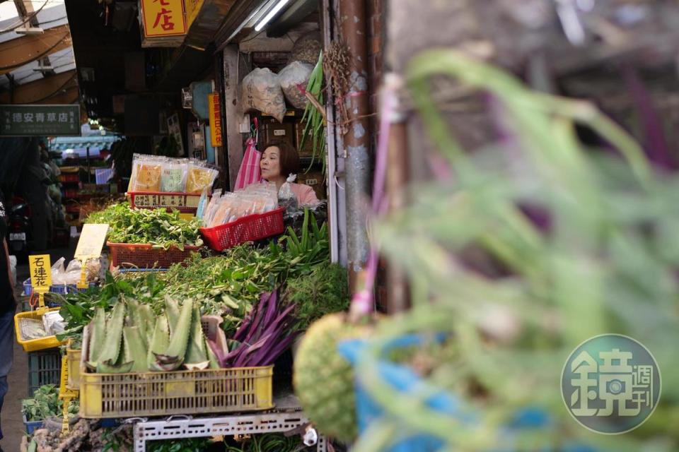 青草巷不少是百年老店。