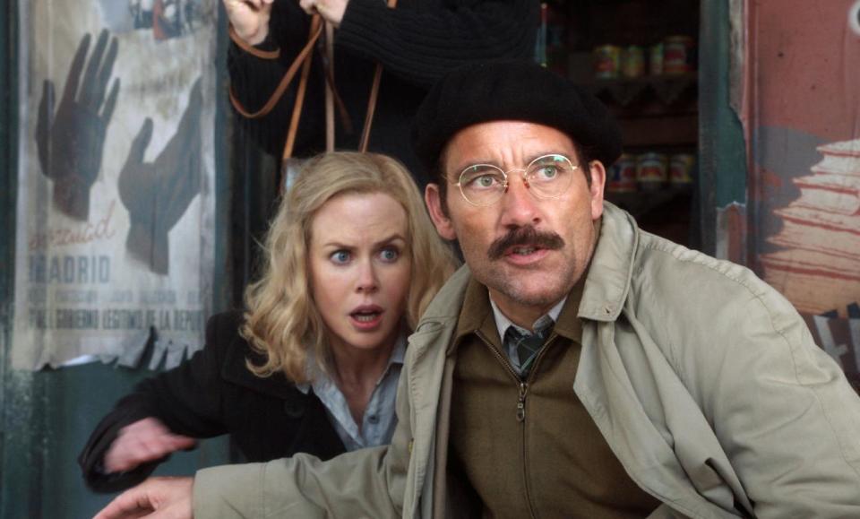 In this image released by HBO, Nicole Kidman, left, and Clive Owen are shown in a scene from the HBO film, "Hemingway & Gellhorn." The film, about the relationship between Ernest Hemingway and Martha Gellhorn, premieres May 28, 2012 at 9p.m. on HBO. (AP Photo/HBO)