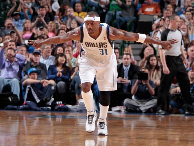 Dallas Mavericks' Jason Terry discusses his mystical arm's opportunity to  create world peace - Page 2 - ESPN