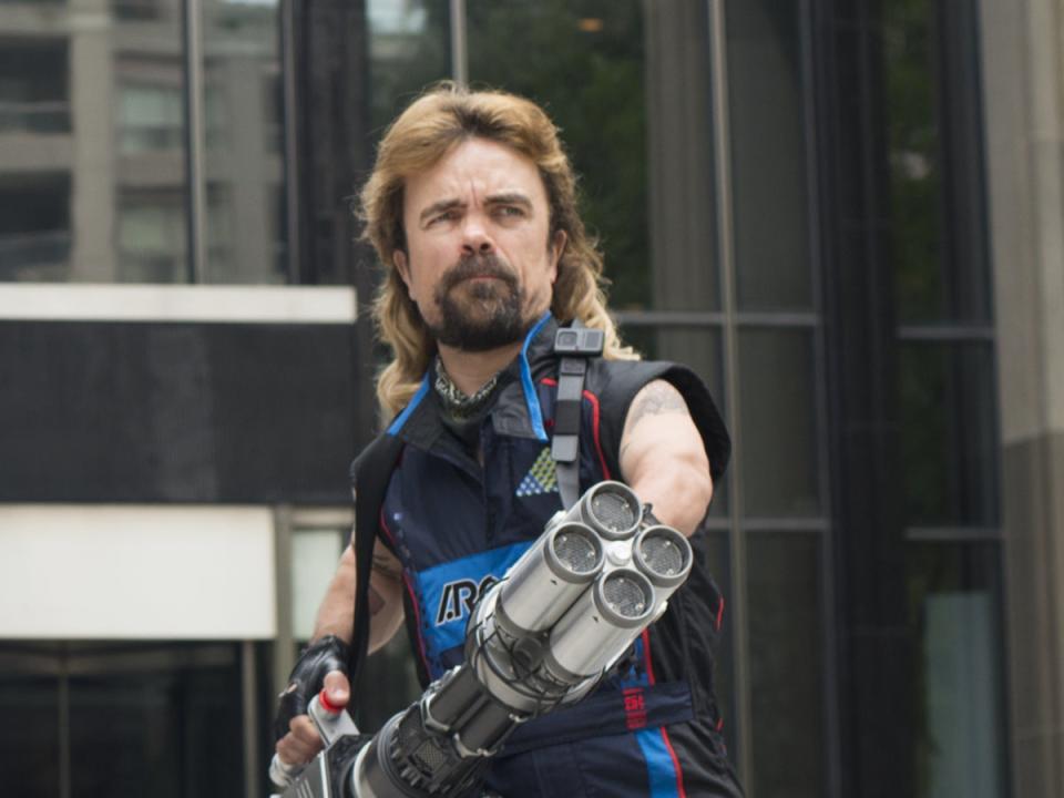 Peter Dinklage en la insípida película de videojuegos ‘Pixels’ (Sony)