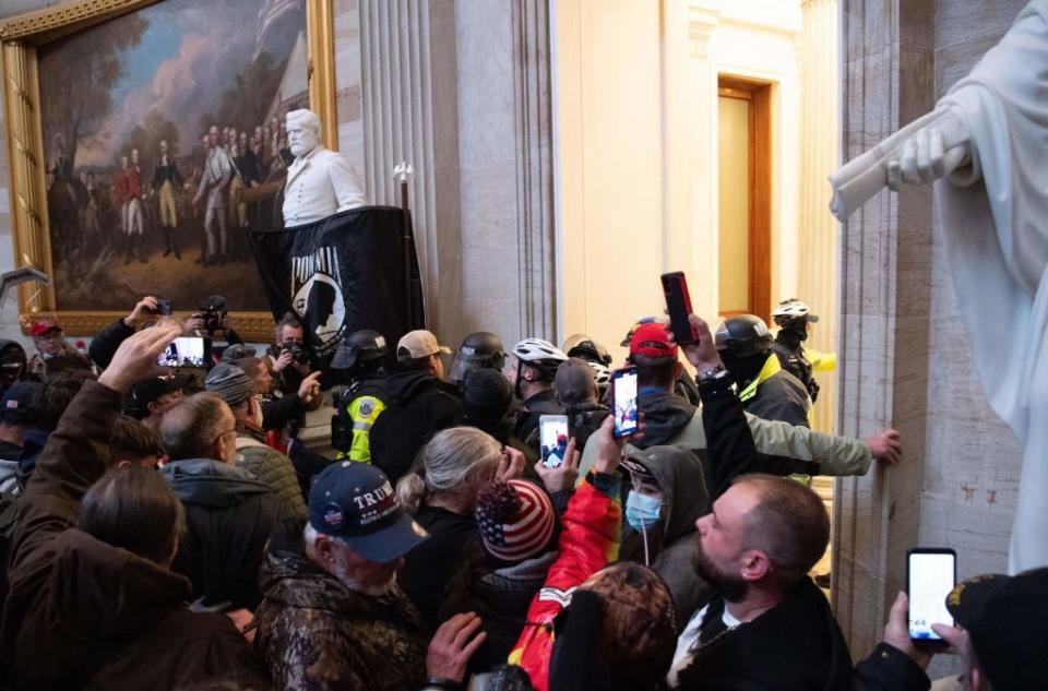 See the Startling Images from When the Pro-Trump Mob Breached the U.S. Capitol Today