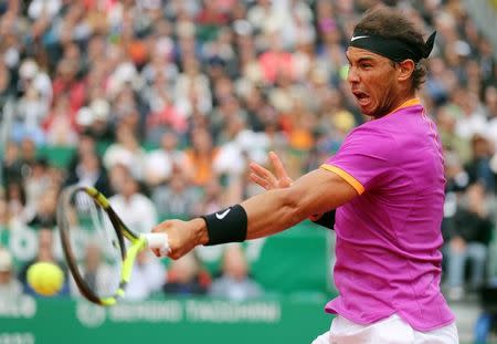 Tennis - Monte Carlo Masters - Monaco - 23/04/2017 - Rafael Nadal of Spain plays a shot to his compatriot Albert Ramos-Vinolas in the final of the Monte Carlo Masters. REUTERS/Eric Gaillard