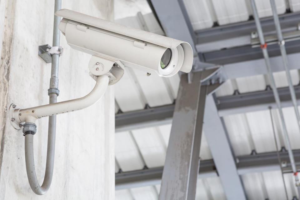 Wired vs. Wireless Security Cameras