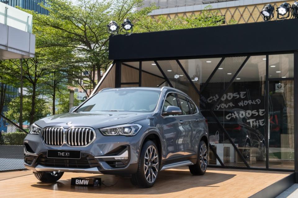 bmw-x1